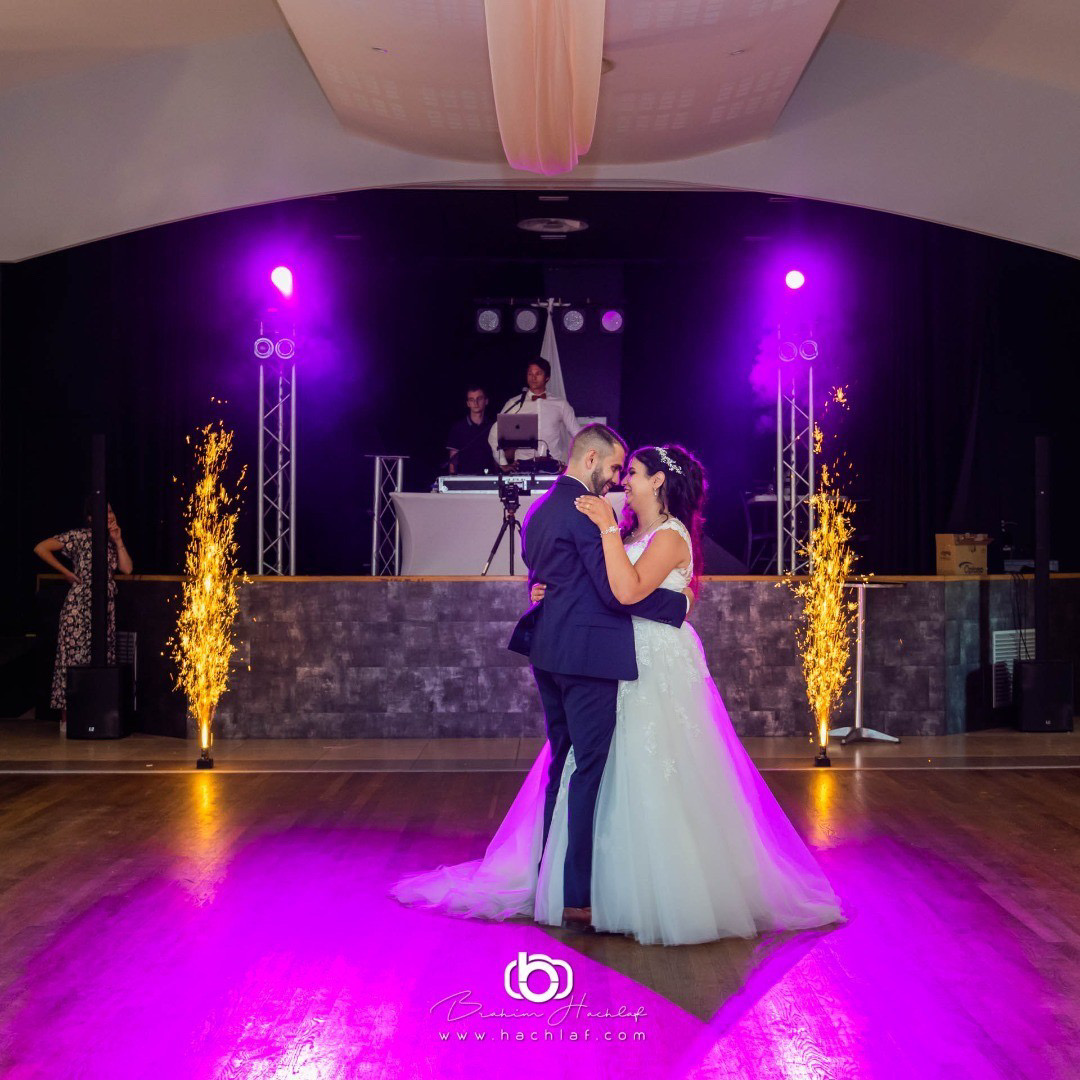 Étincelles froides pour ouverture de bal et moments forts de mariage en Vendée