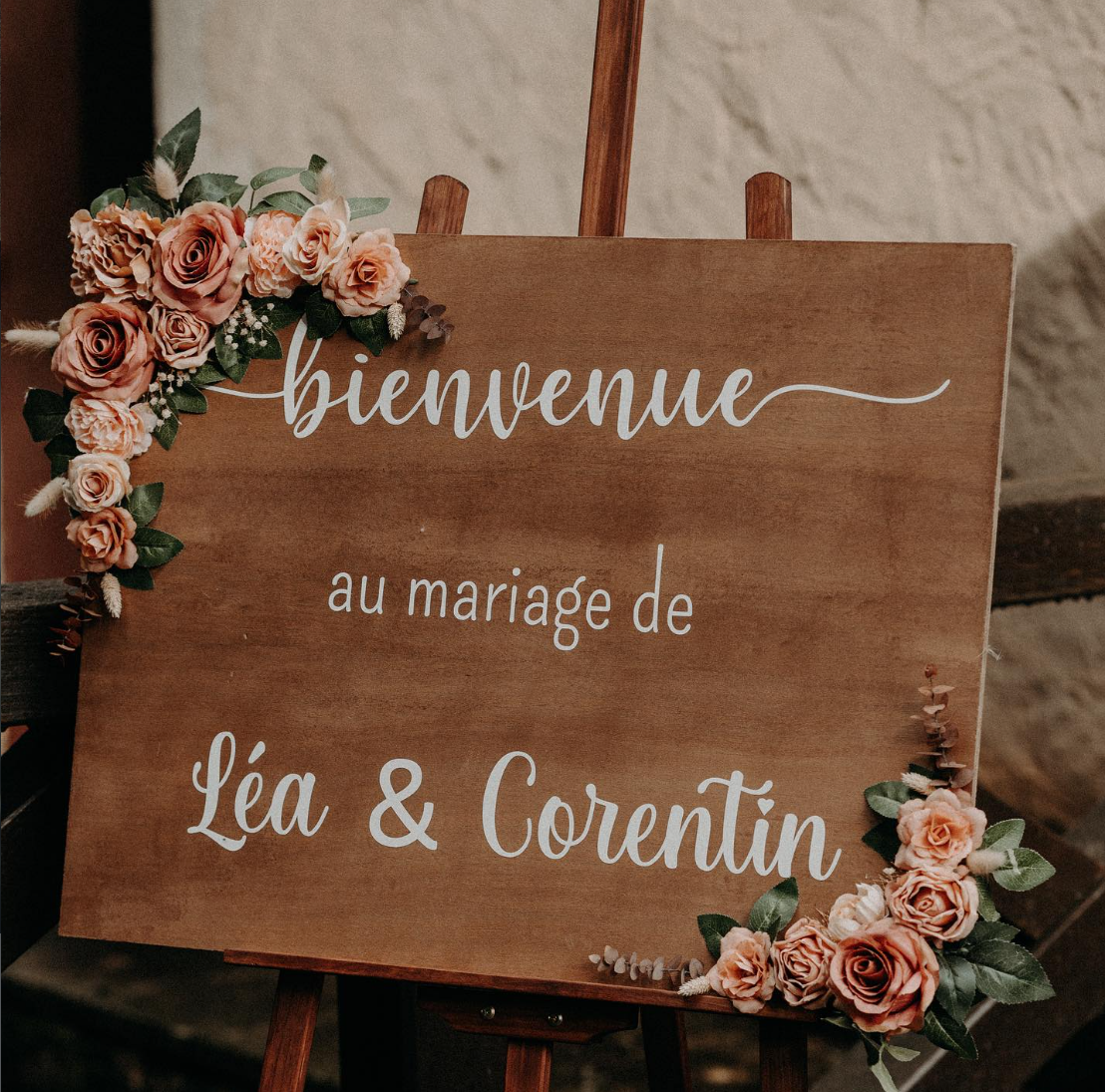 Décoration d'accueil mariage réalisée par Atelier Rêve Fleurissant