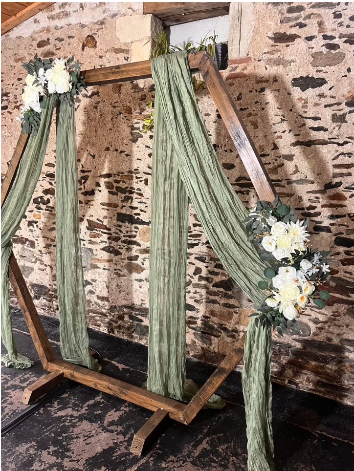 Arches florales pour mariage en Vendée